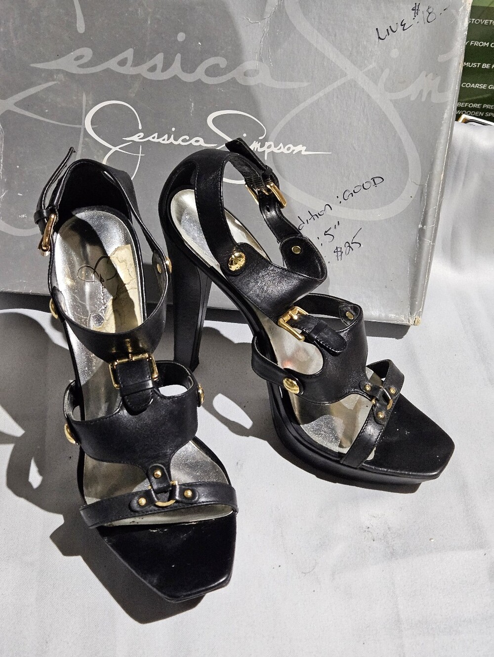 Jessica Simpson size 8.5
